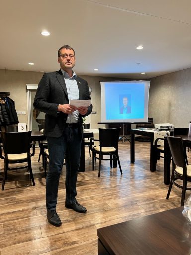 Generalversammlung mit Neuwahlen